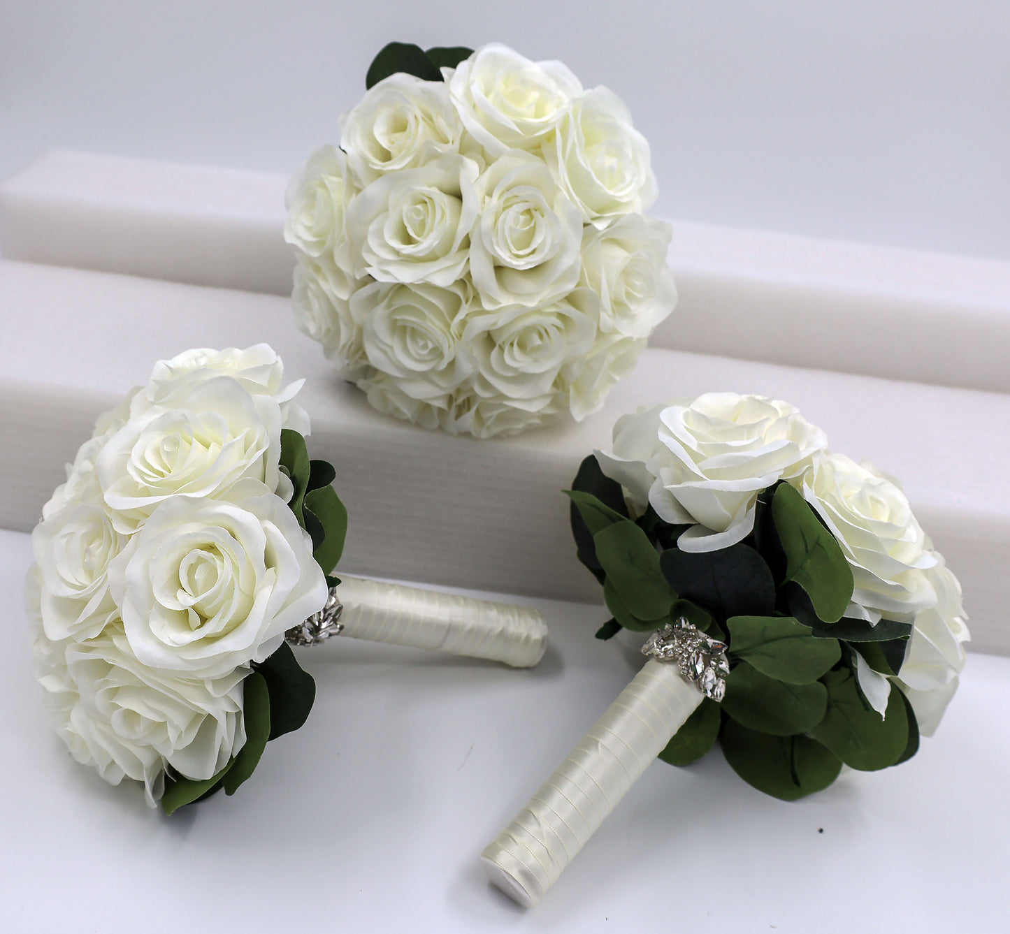 Wedding Bouquet Ivory Bridesmaids bouquets Wedding Flowers Rose Bridal Bouquet Artificial Wedding bouquets Silk Flowers Weddings