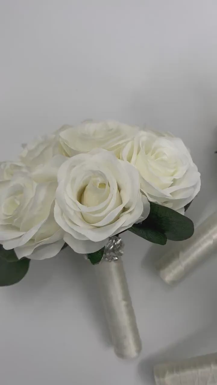 Ivory Bridal bouquet, Wedding Bouquet, Rose Bouquet, Faux Flowers for Weddings, Silk Bouquets and Boutonnieres