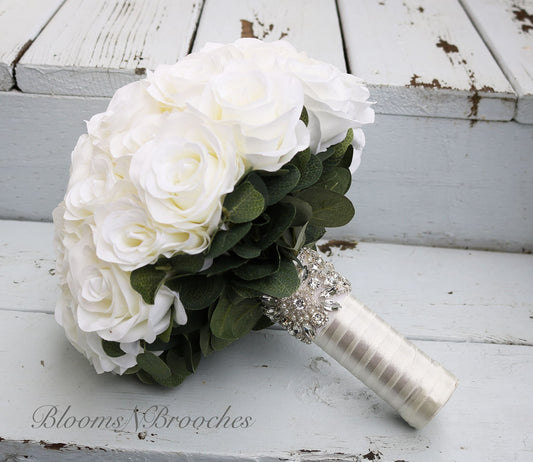 Ivory Bridal bouquet, Wedding Bouquet, Rose Bouquet, Faux Flowers for Weddings, Silk Bouquets and Boutonnieres